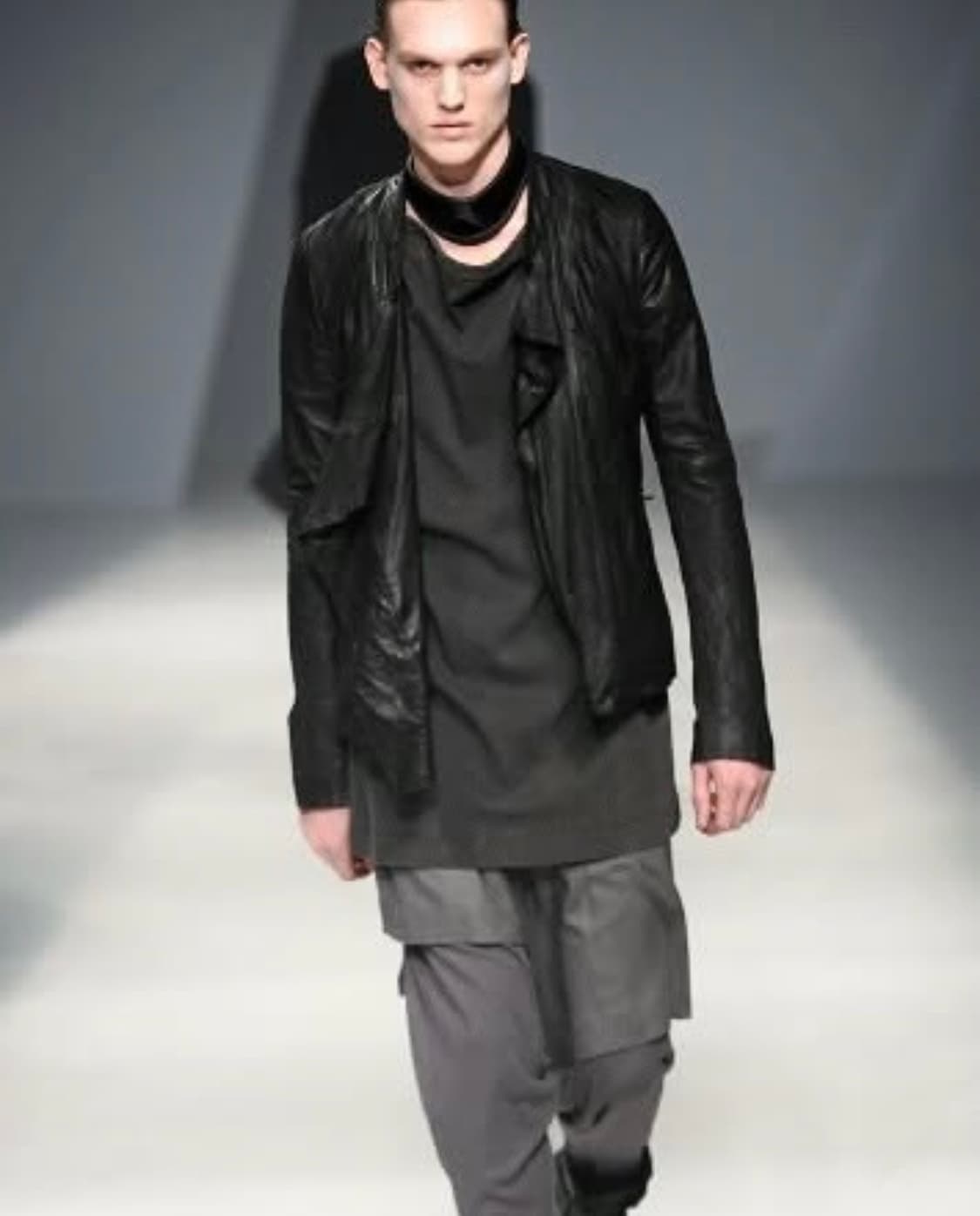 JULIUS FW 2011 'halo'Calf Leather Jacket 상품이미지2