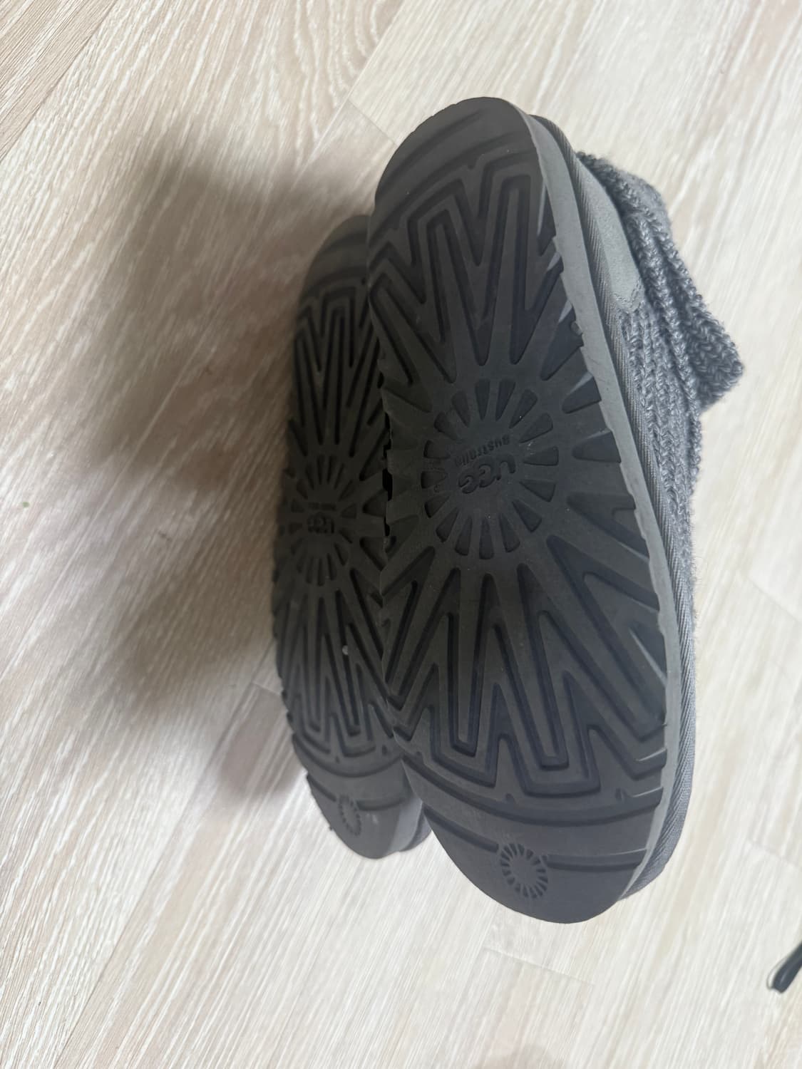 어그 카디 니트 부츠 상품이미지4