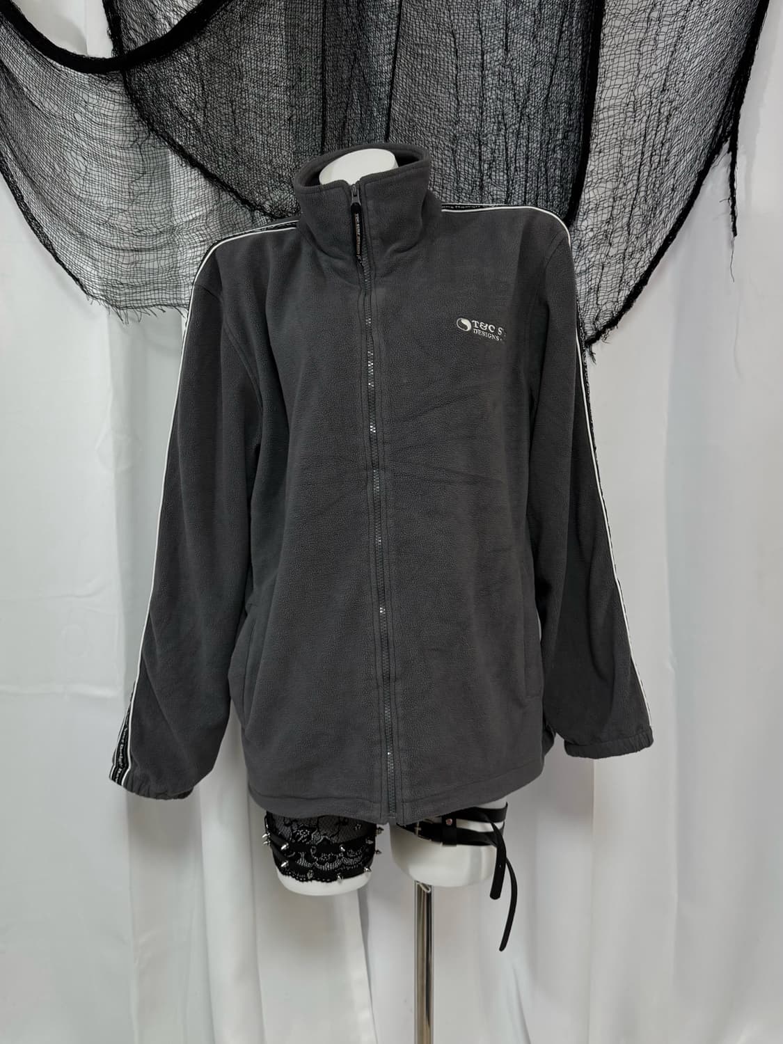 fur zip up 상품이미지1