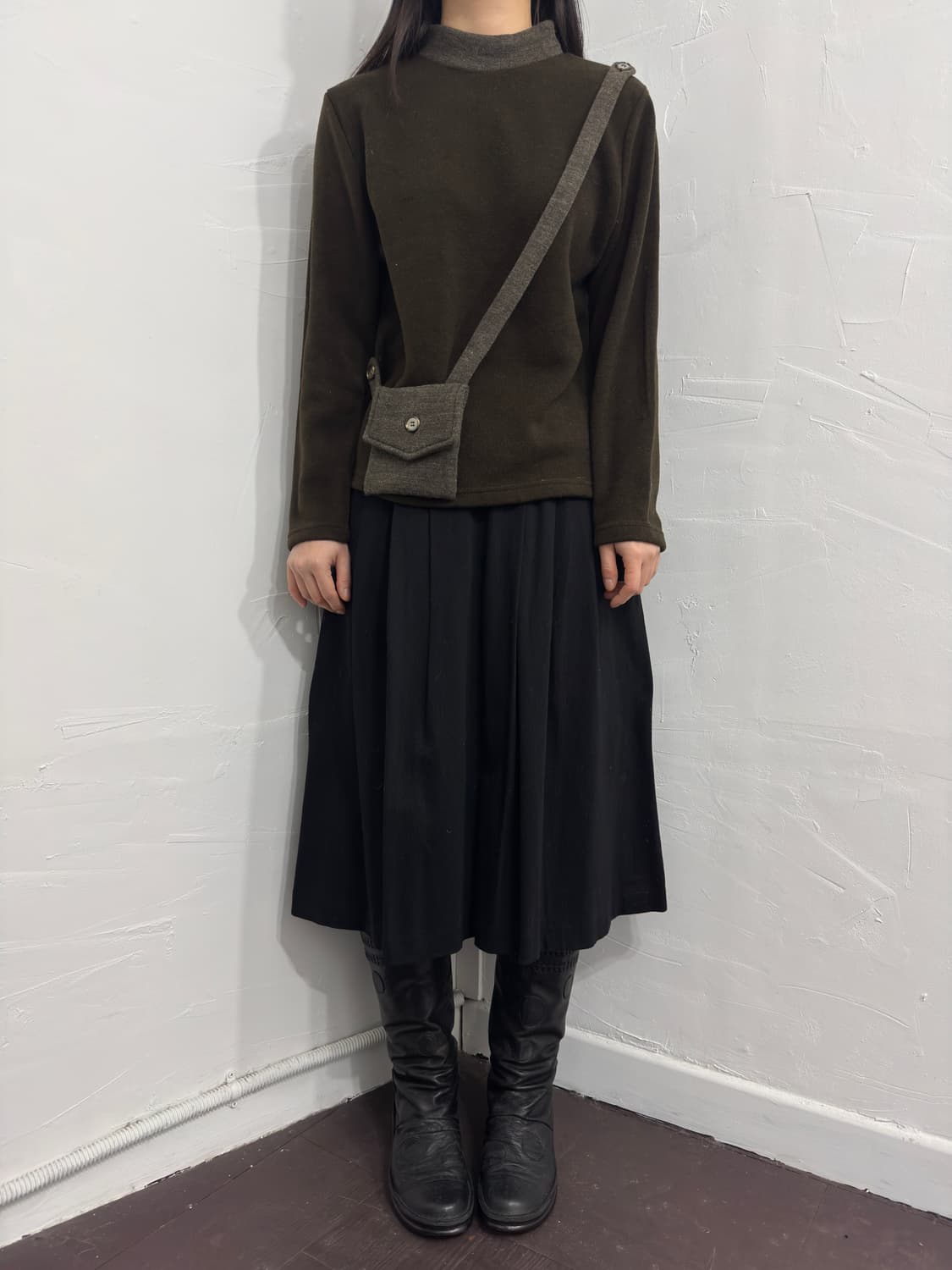 crossbag detail knit top 상품이미지2