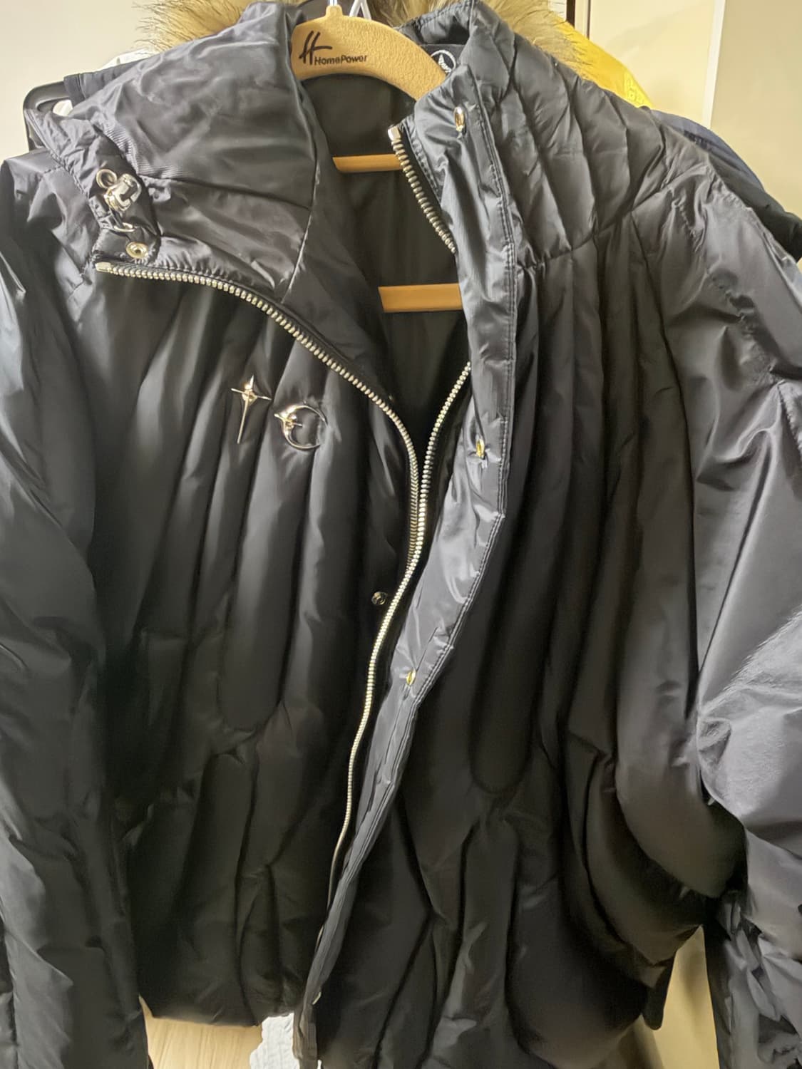 떠그클럽 구스 케이브 패딩 2 상품이미지1