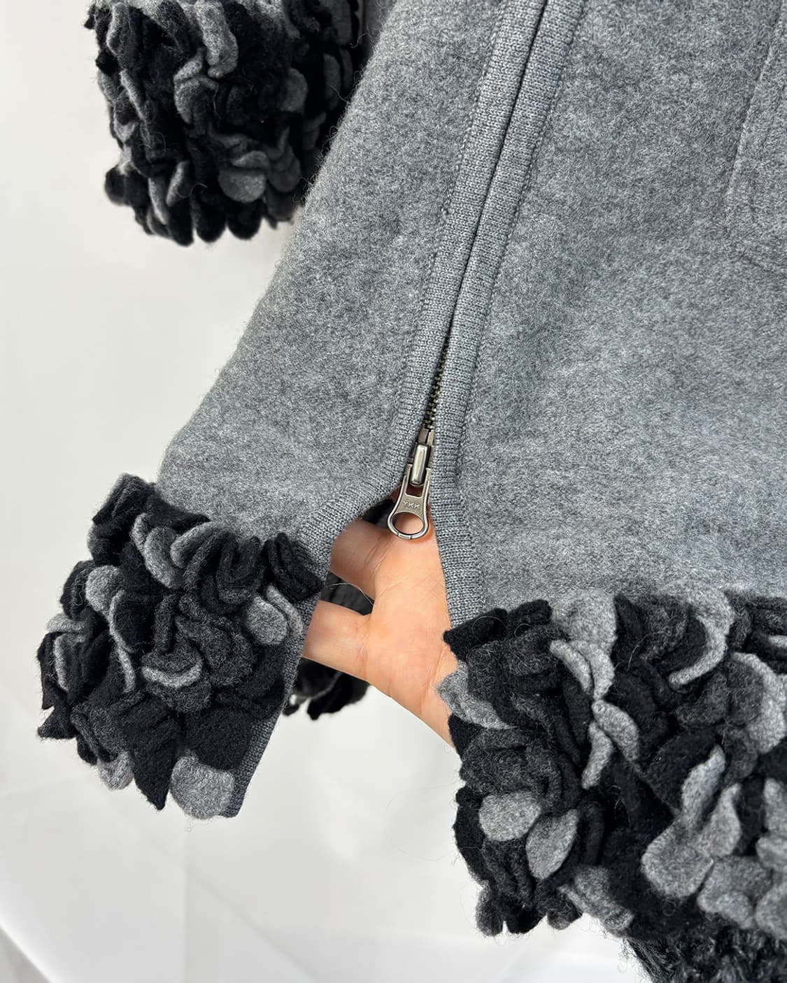 EMPORIO ARMANI 모노 페탈 텍스처 울 집업 코트 상품이미지6