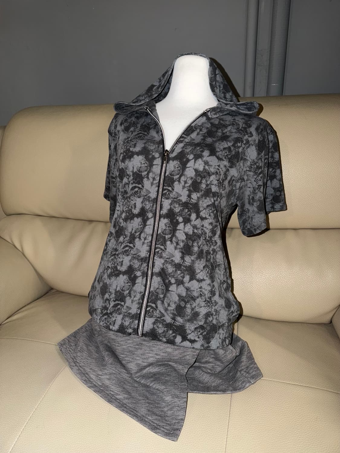 skull & rose printing hood zip-up 상품이미지1