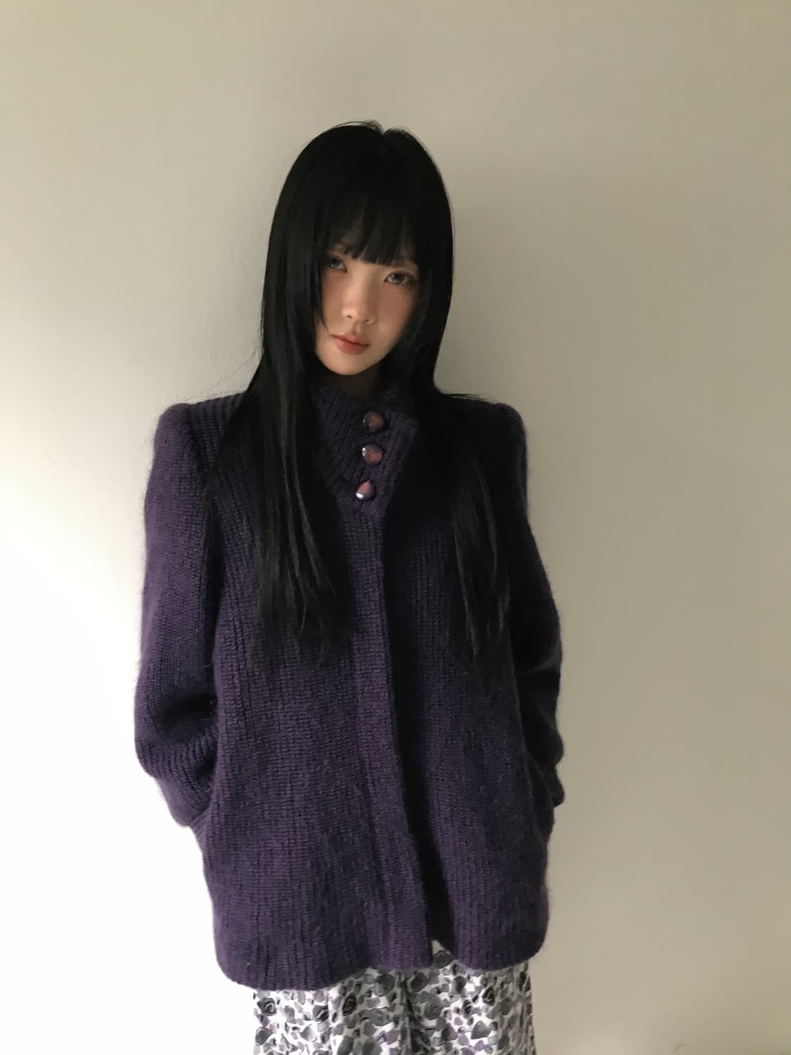 Highneck Button Knit Cardigan 상품이미지3