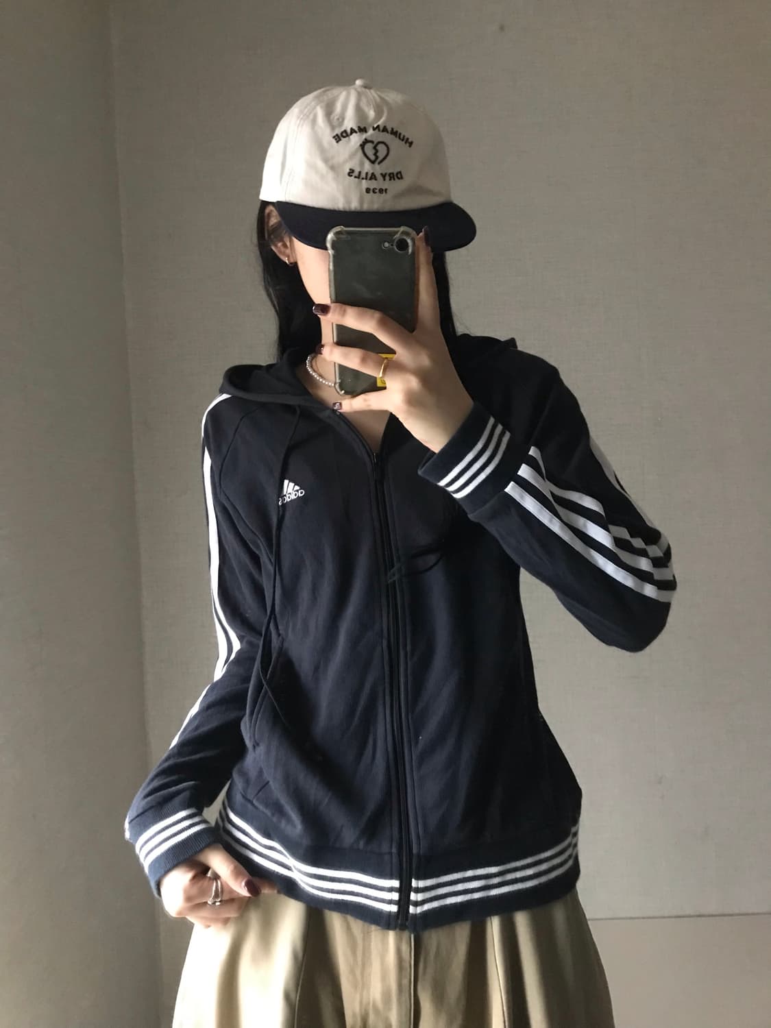 아디다스 검흰 후드집업 상품이미지1