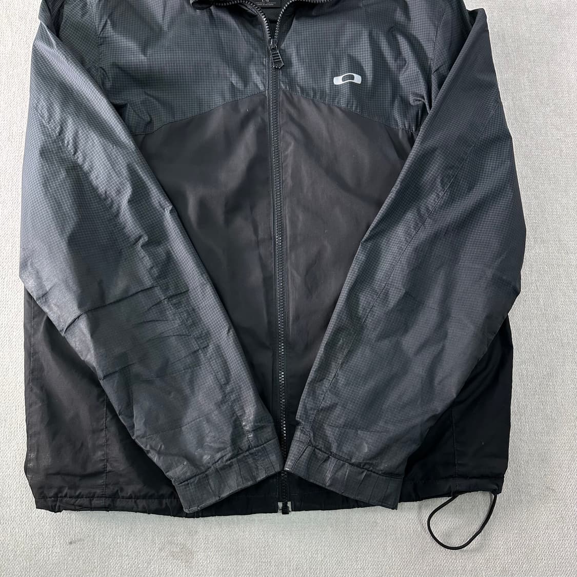100 오클리 패커블 후드 바람막이 자켓 상품이미지5