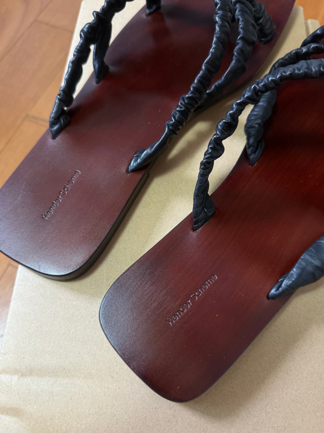 헨더스킴 tors sho 샌들 상품이미지3