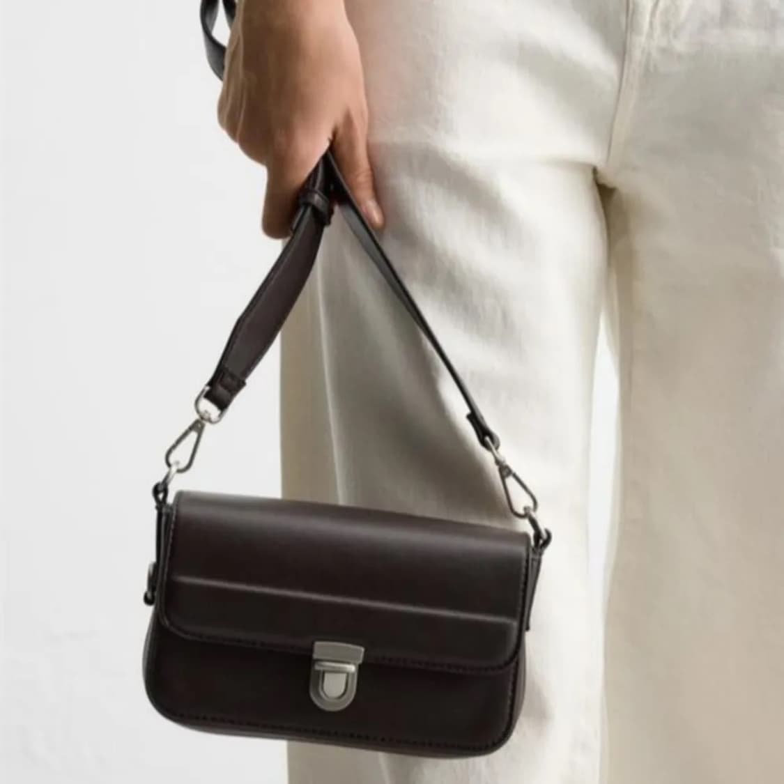 자라 블랙 미니 크로스바디 백 크로스백 가방 상품이미지3