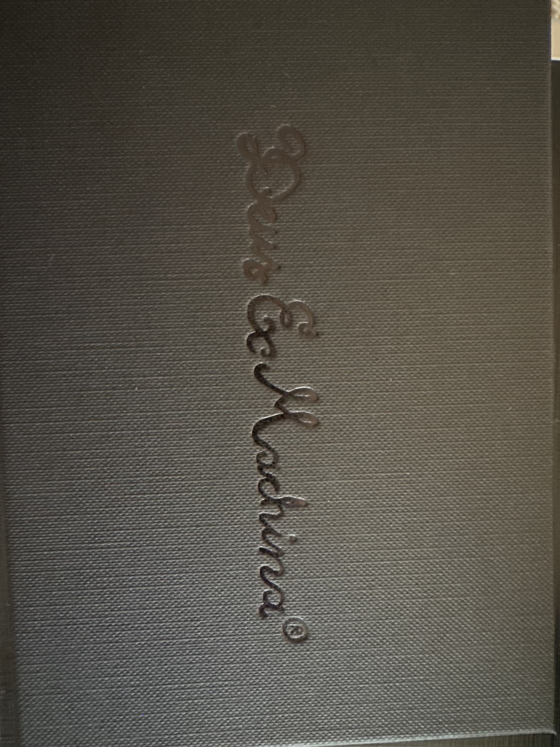 데우스 엑스 마키나 여권커버 상품이미지1