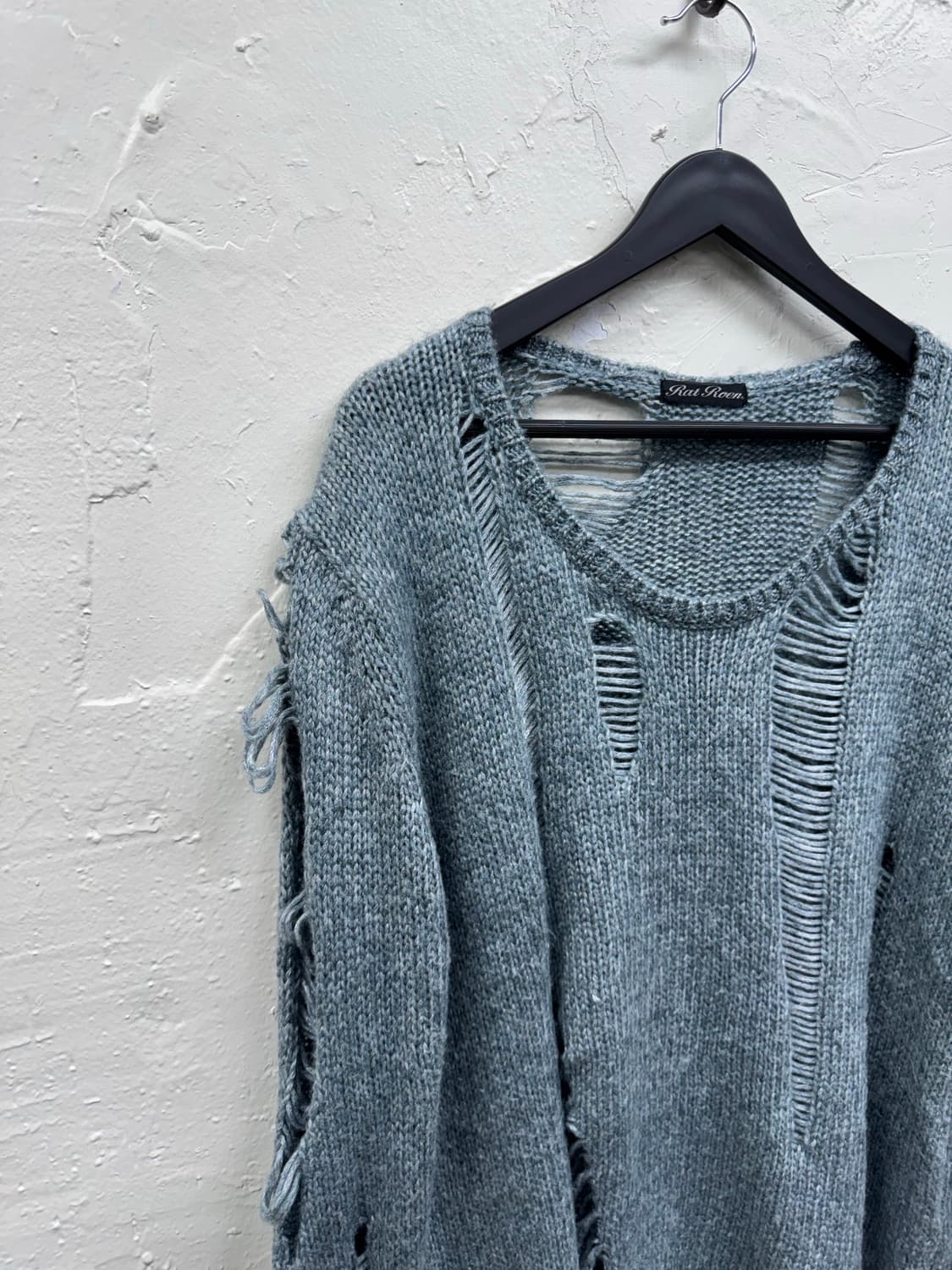 Roen 00s blue distressed grunge knit 상품이미지4