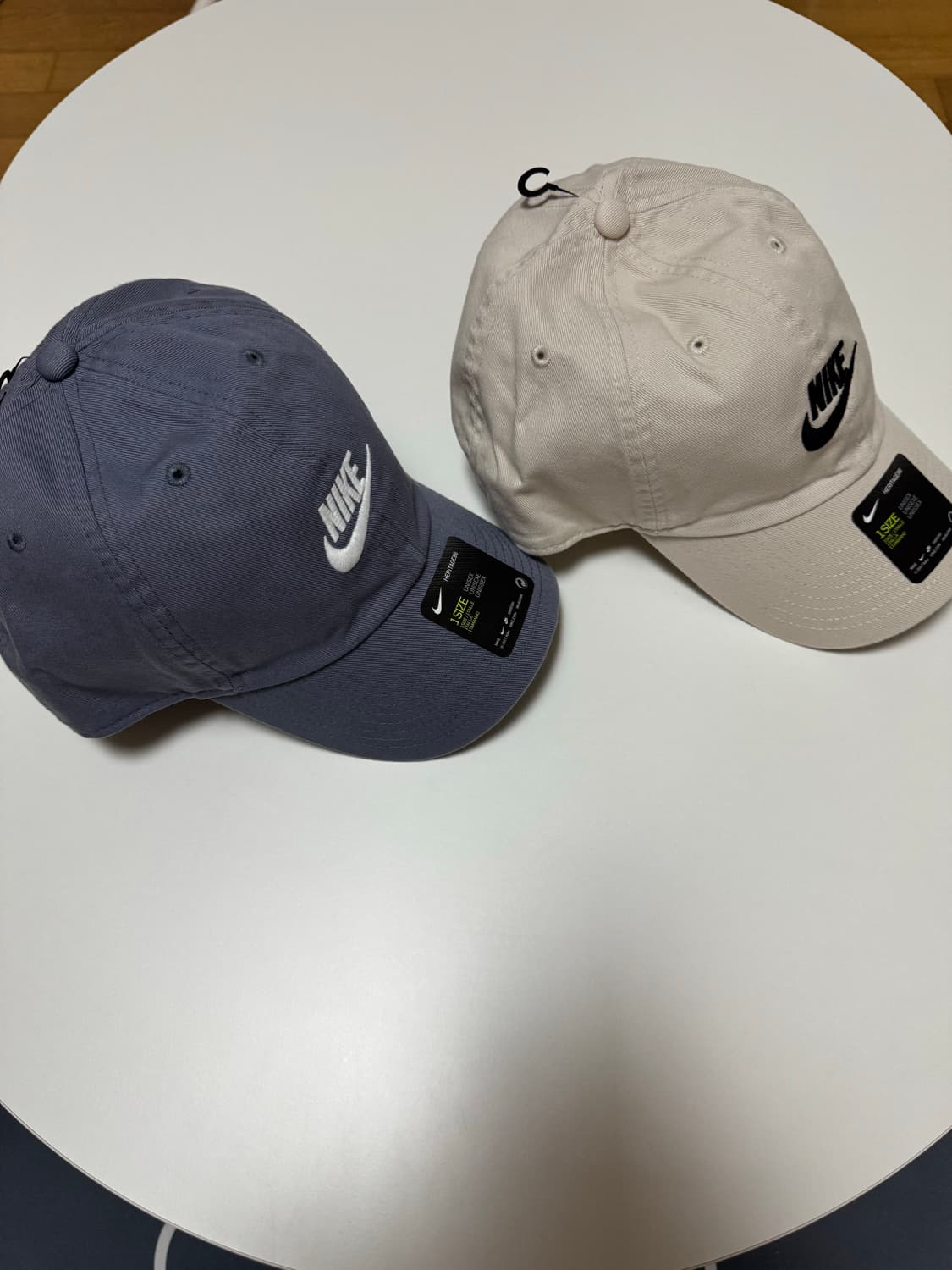 나이키 차콜 베이지 볼캡 일괄 미친 가격에 판매합니다! 상품이미지2