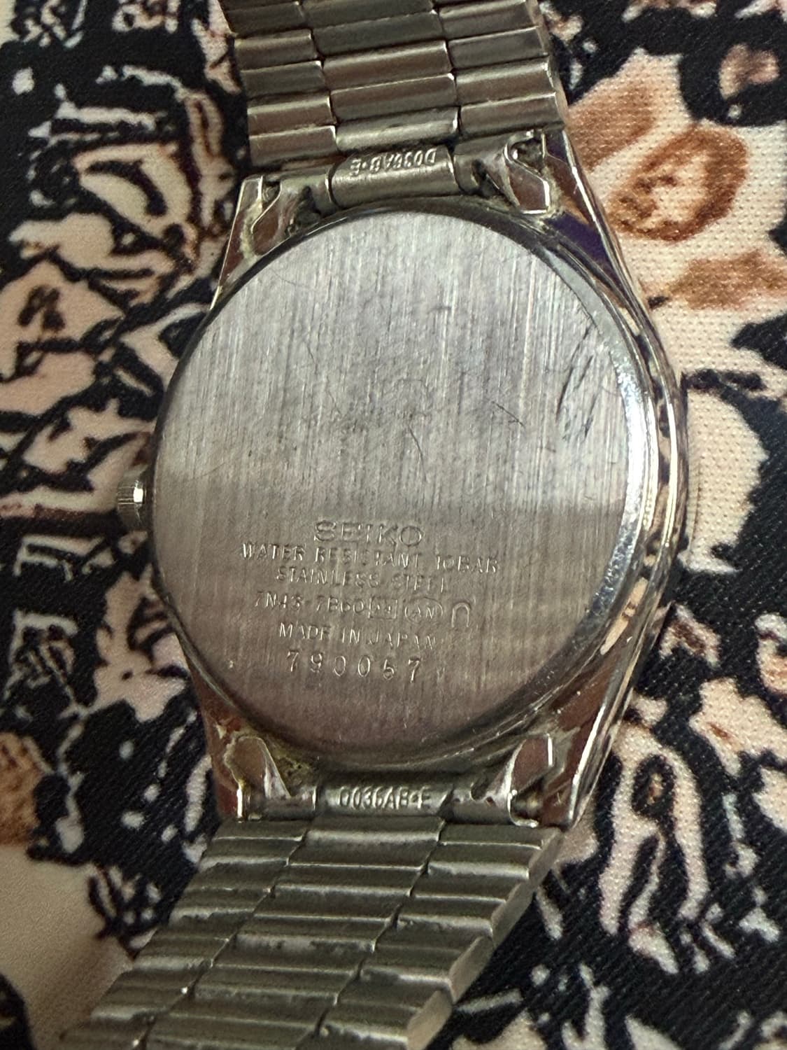 SEIKO 빈티지 쿼츠 시계 상품이미지3