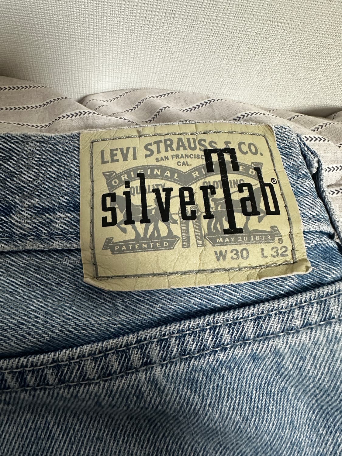 (30) 리바이스 실버탭 중청 데님팬츠 상품이미지4
