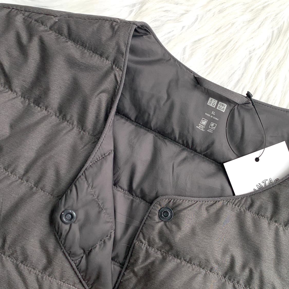 일본 유니클로 덕다운 여성 라운드 경량패딩 1798 상품이미지4