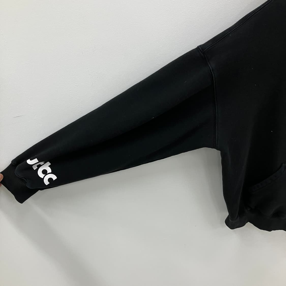 아이앱 스튜디오 x JTBC 빅로고 후드집업 L 상품이미지5