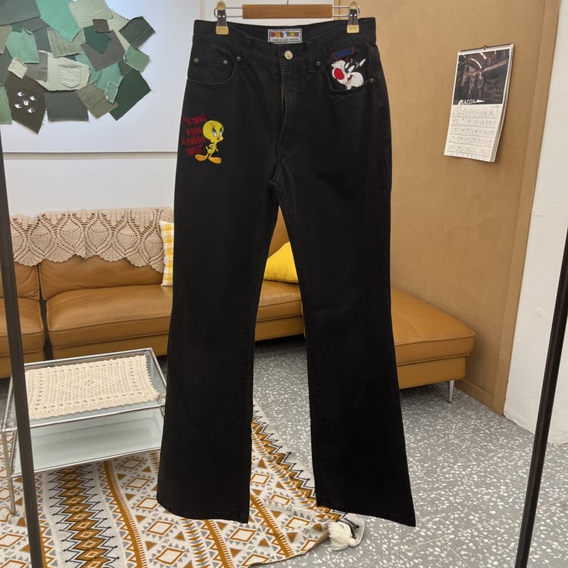 루니툰즈 스트릿 펑크 키치 캐릭터 흑청 데님팬츠 26인치 C10645 상품이미지3