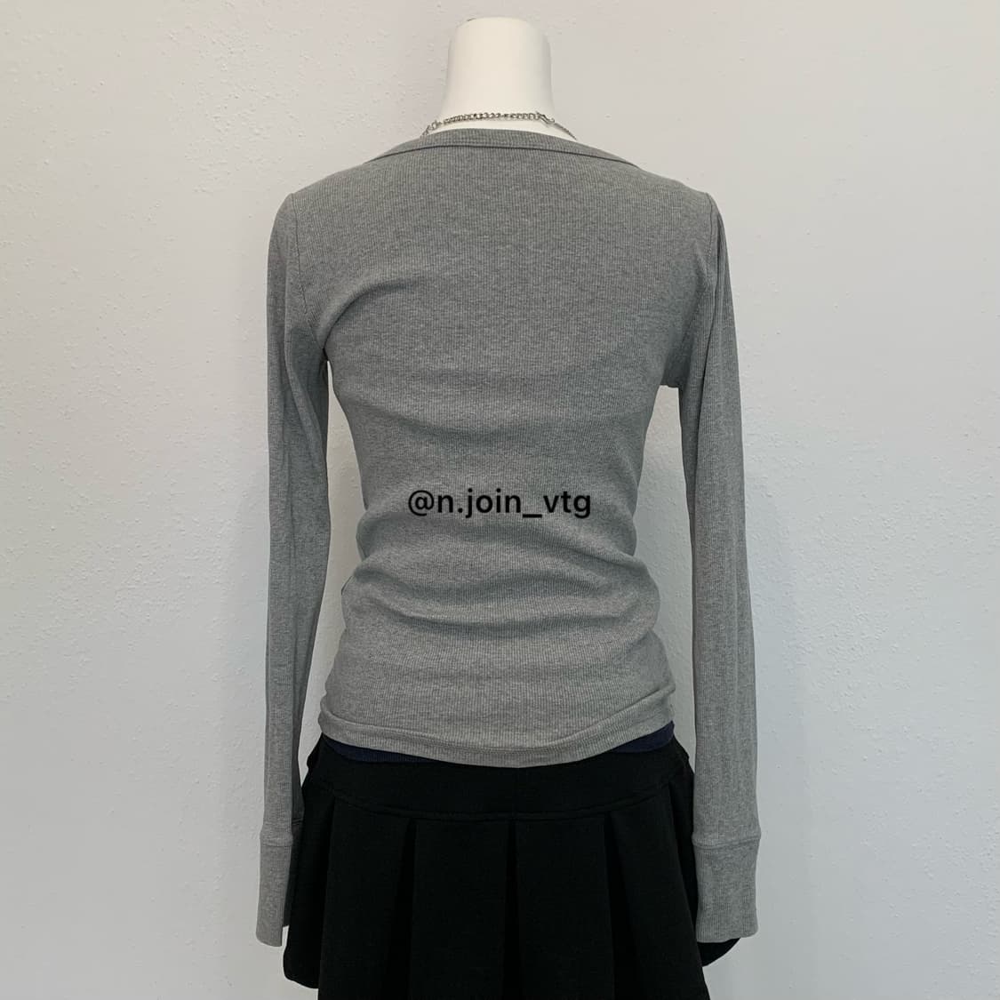 아베크롬비 헨리넥 그레이 롱슬리브 상품이미지3