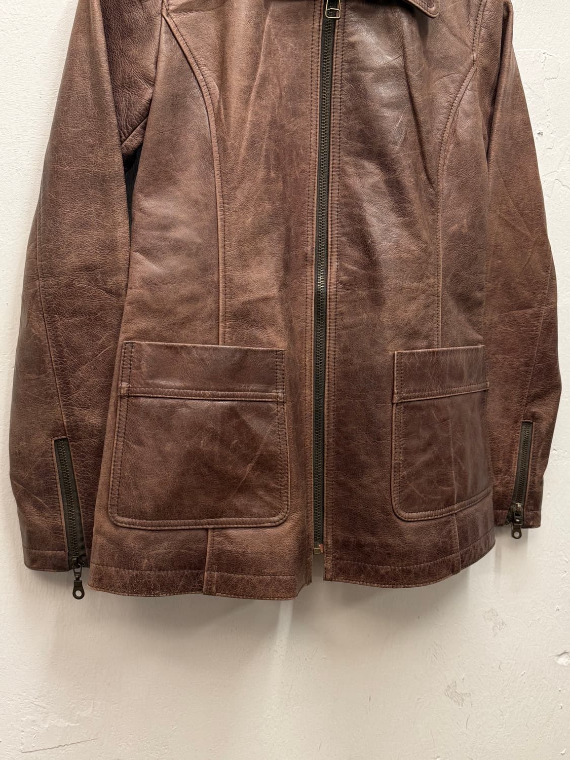 Vintage Sheepskin Leather Zip-Up Jacket 상품이미지4