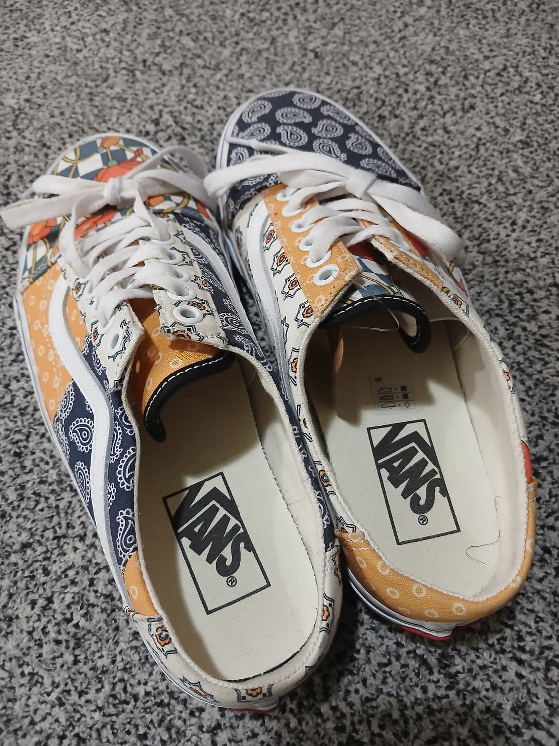 반스(VANS) 멀티 패턴 스니커즈 상품이미지4