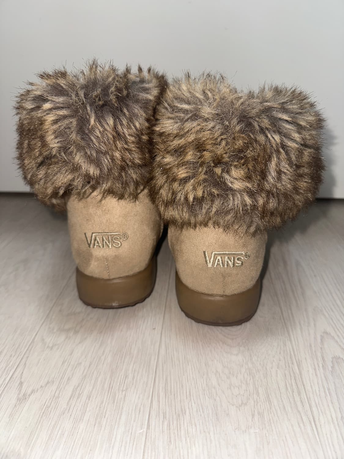 반스 히메갸루 라떼갸루 통굽 리본 털부츠 퍼부츠 상품이미지3