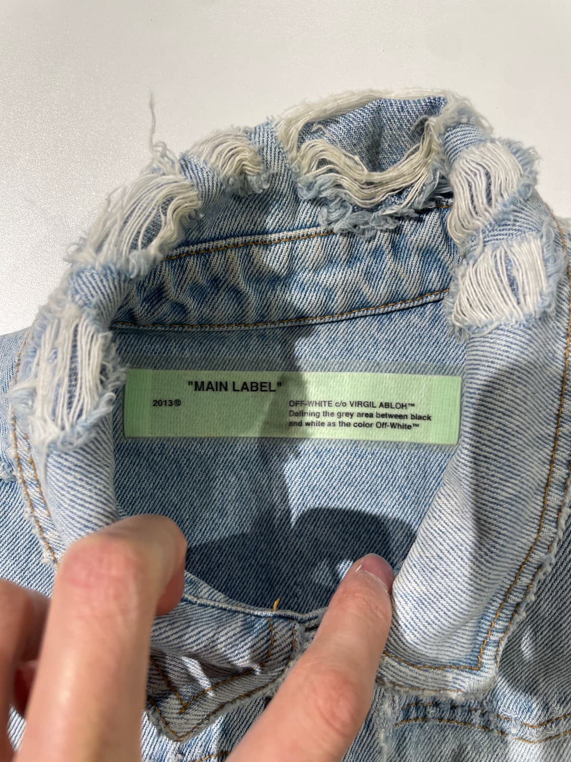 오프화이트 18S/S 연청 템퍼레이처 데님 셔츠 상품이미지7