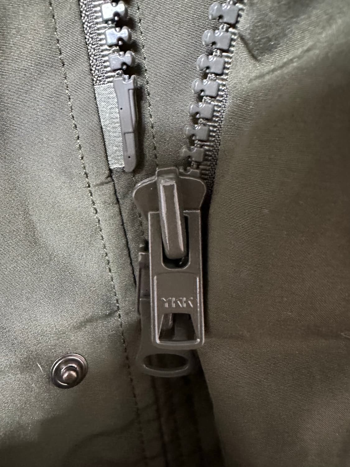 단톤 롱패딩 올리브 다운 상품이미지3