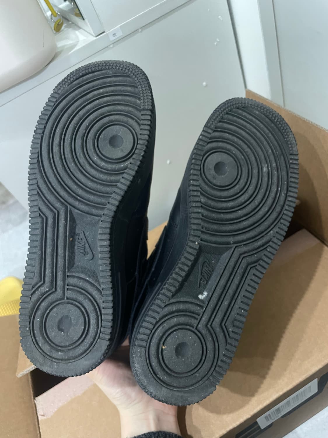 나이키 W 에어포스1 올블랙 240 상품이미지7