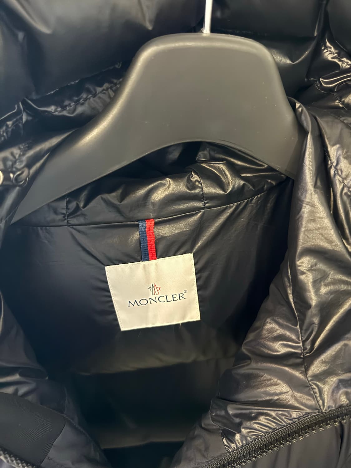 [S급/5]22FW 몽클레어 DAMAVAND 구스다운 후드 패딩점퍼 상품이미지4