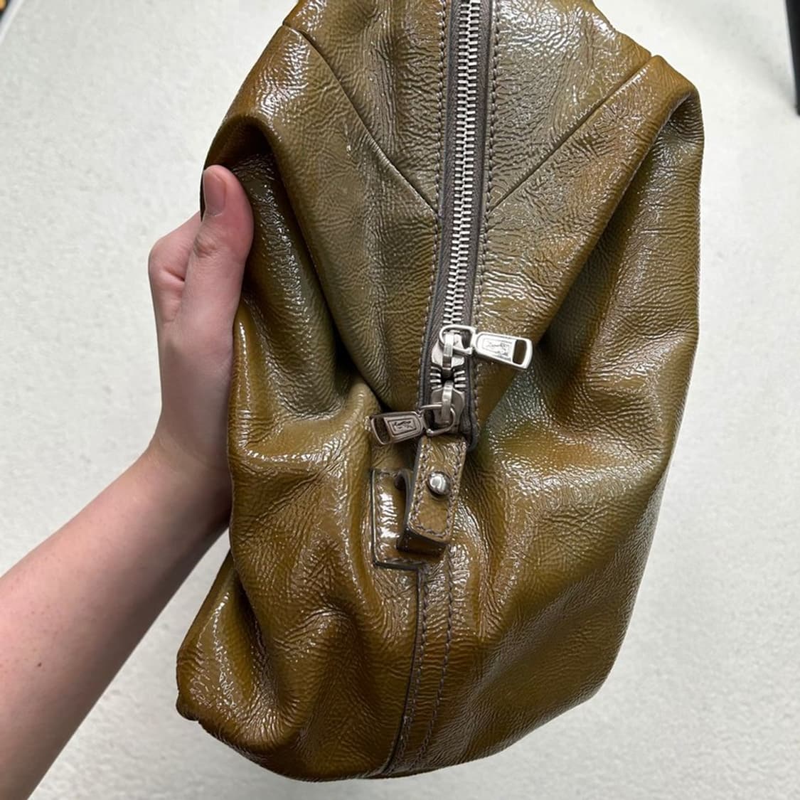 입생로랑 이지 보스턴 레더백 상품이미지3