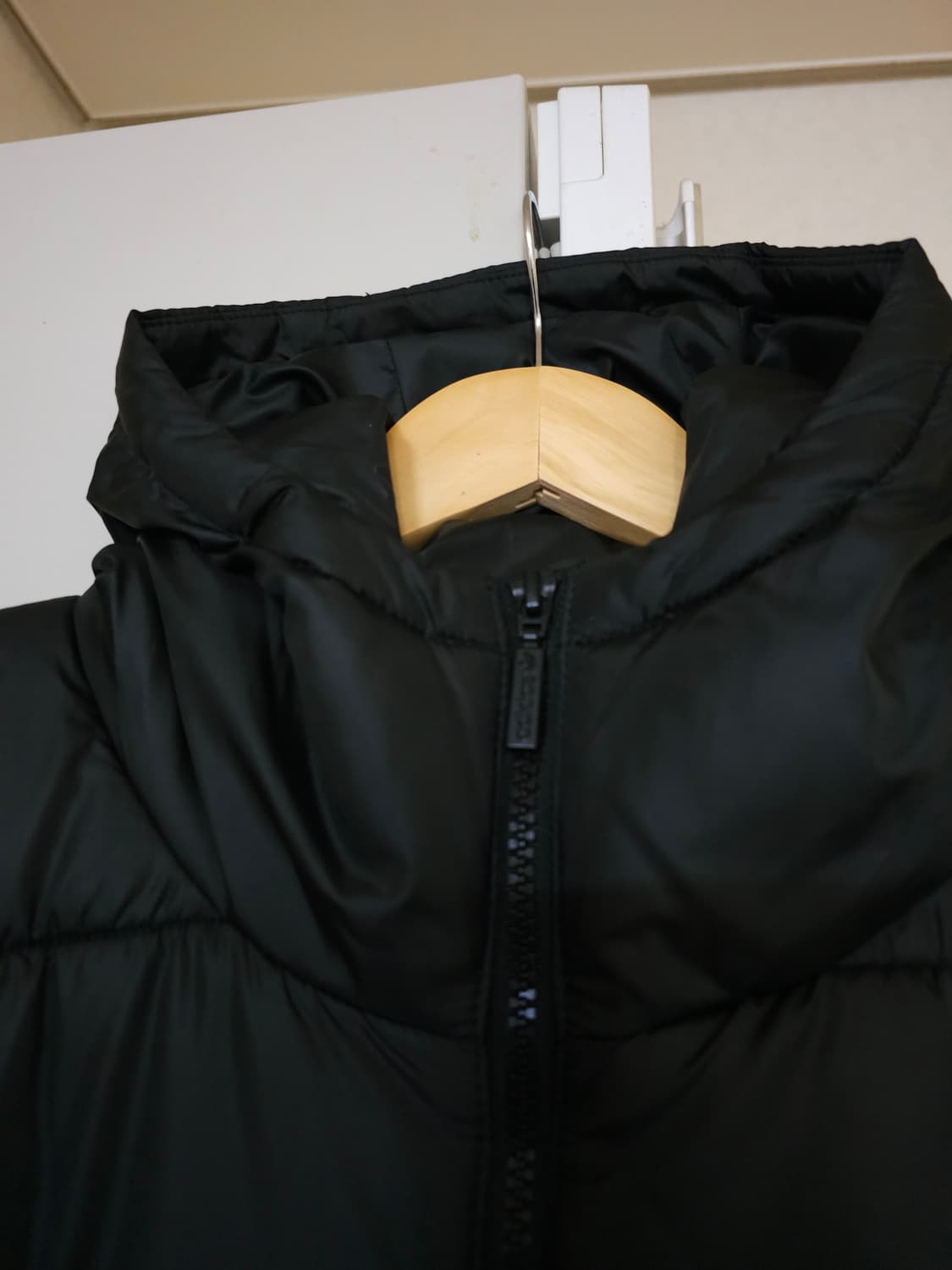 아디다스 후드패딩 상품이미지3