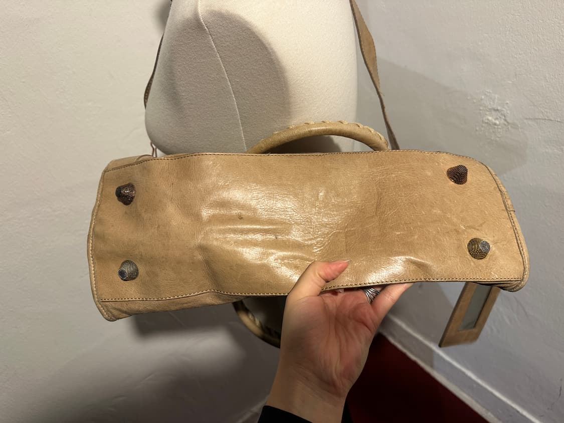 Balenciaga 발렌시아가 모터백 미듐 베이지 상품이미지5