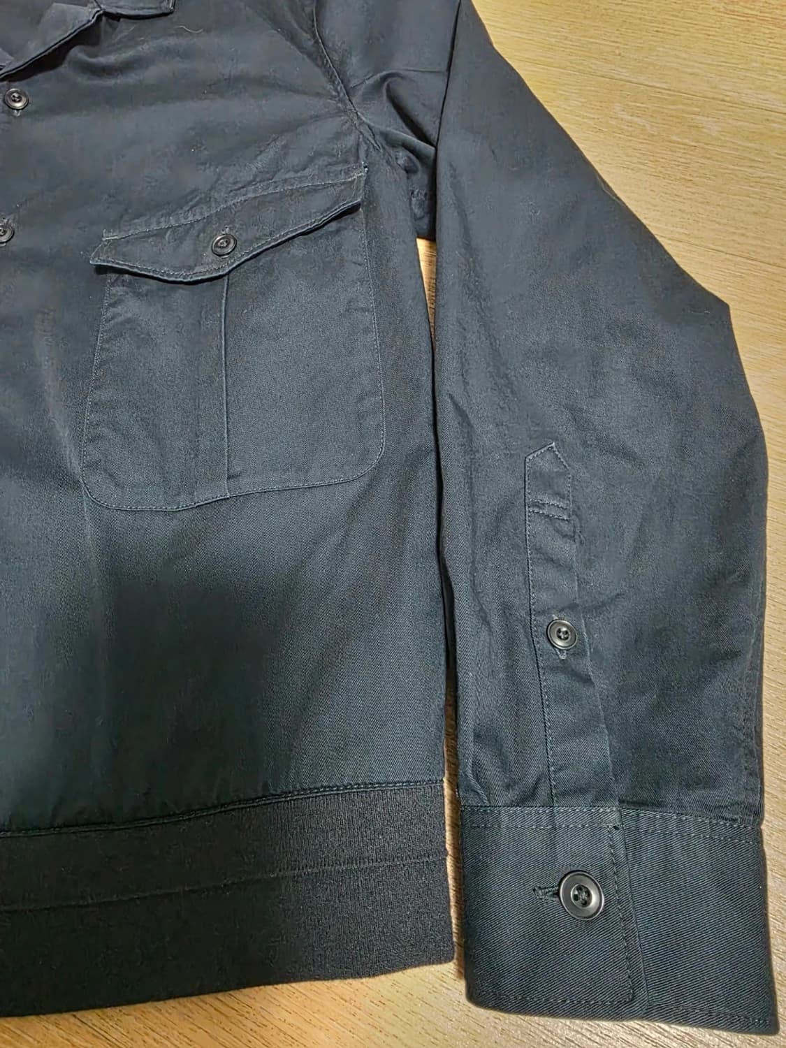 유니클로 x 르메르 포켓 셔츠 자켓 네이비 S 상품이미지4