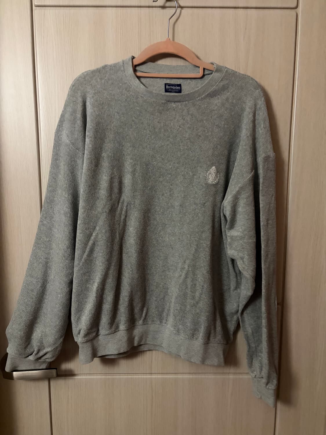 헤리티지플로스 타올재질 맨투맨 상품이미지1