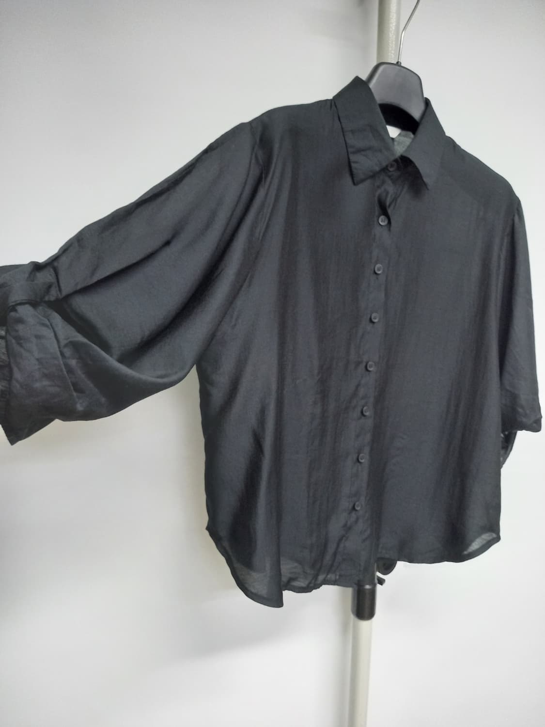 MONOLOGUE 모놀로그 실킷 7부 블라우스 F 상품이미지5