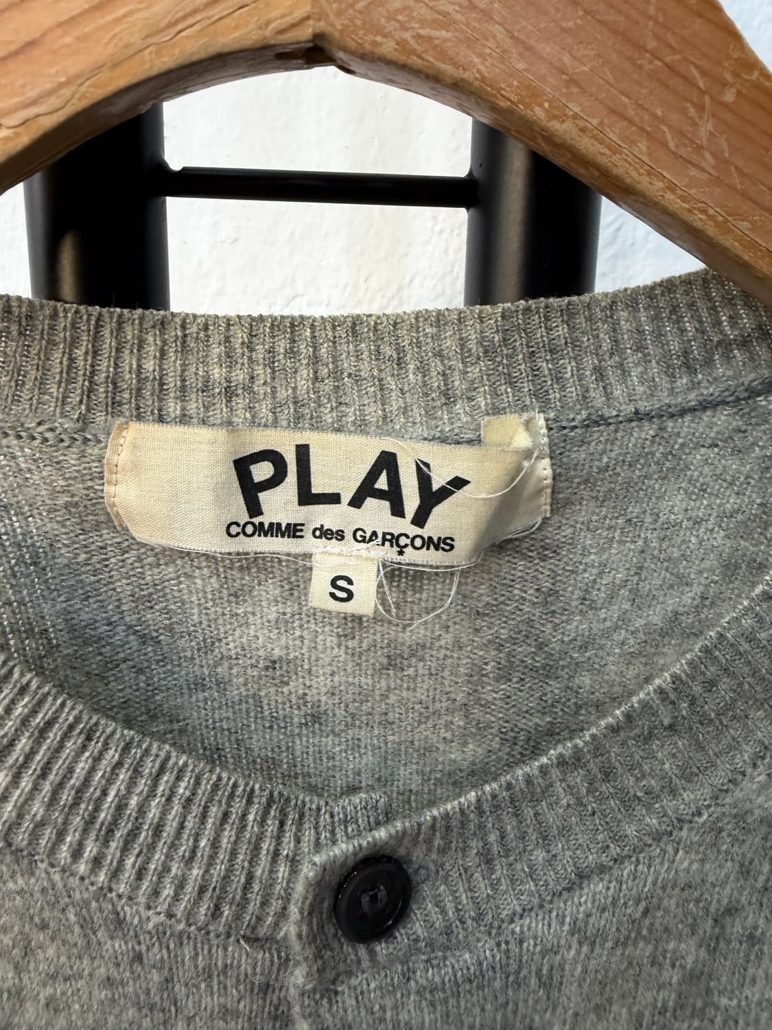 매장판정품) 꼼데가르송 여성 그레이 가디건 S 상품이미지7
