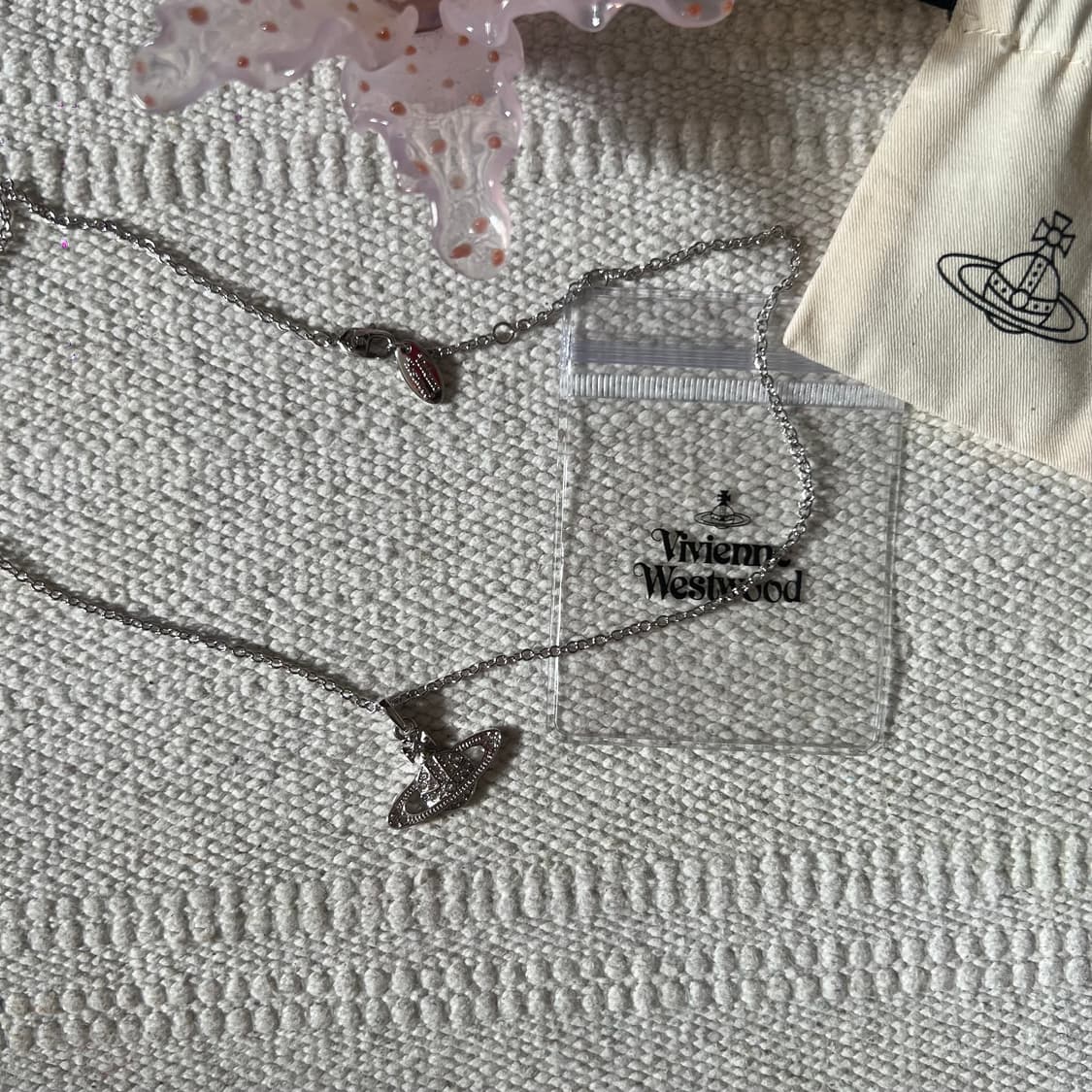 비비안웨스트우드 미니 바스 릴리프 네크리스 상품이미지3