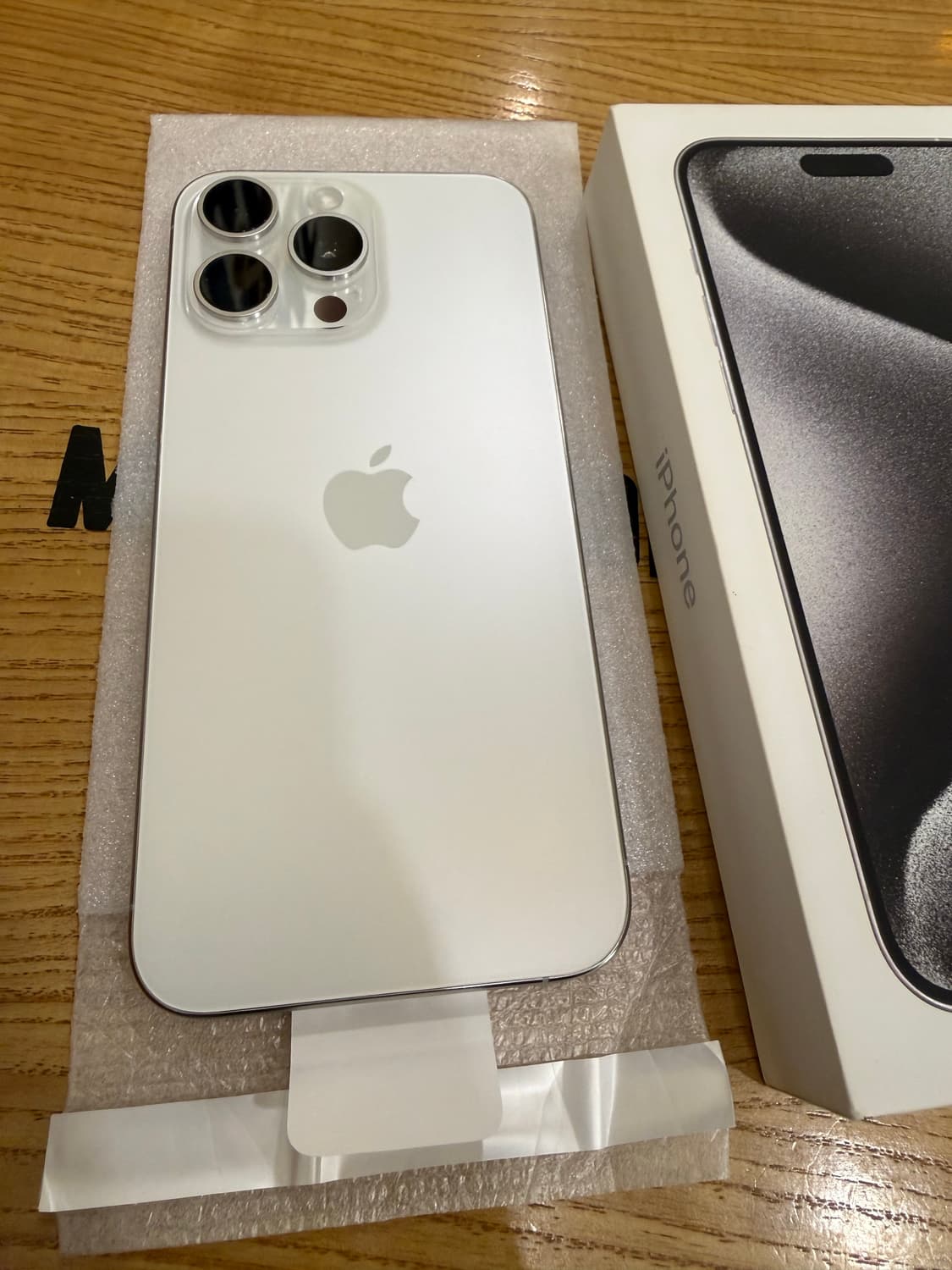 아이폰 15프로맥스 512GB 자급제 상품이미지1