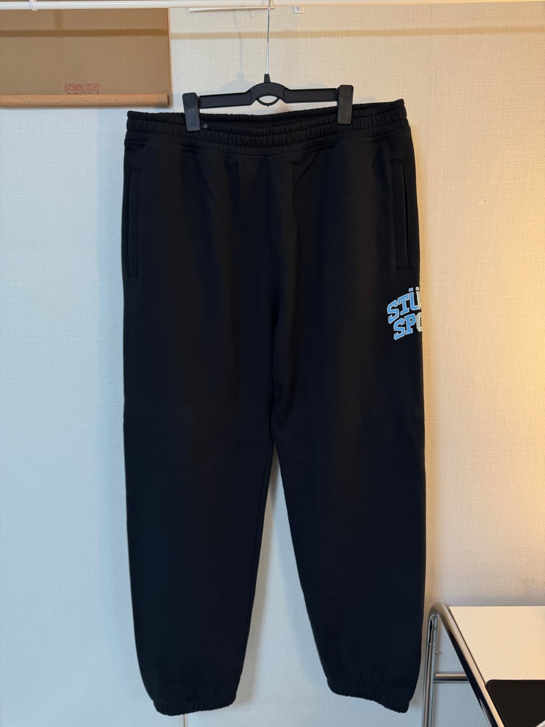 [XL]스투시 스포츠 스웻팬츠 블랙 상품이미지2