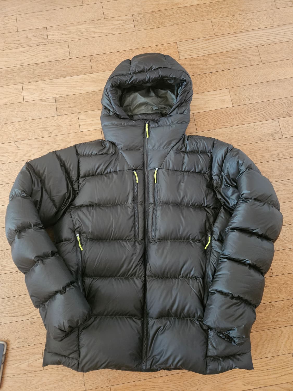 파타고니아 피츠로이 다운 패딩 올리브 xl 상품이미지1