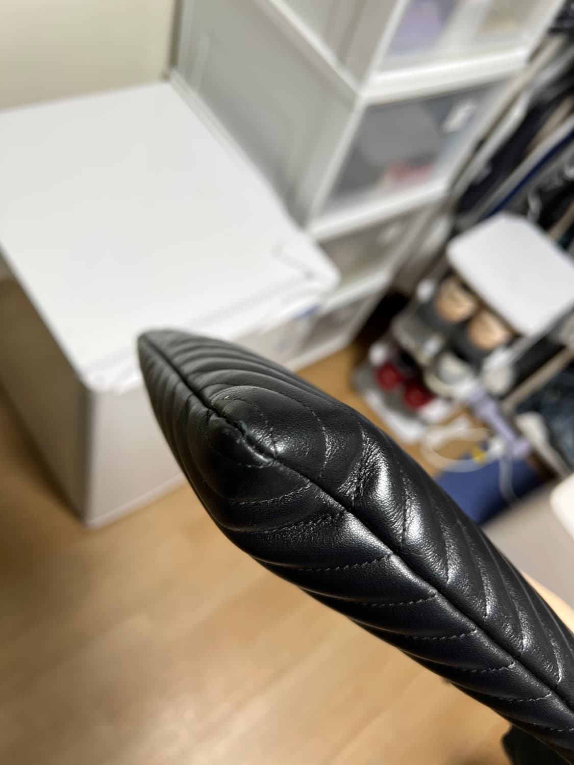 입생로랑 마틀라세 클러치백 정품 풀박스  상품이미지4