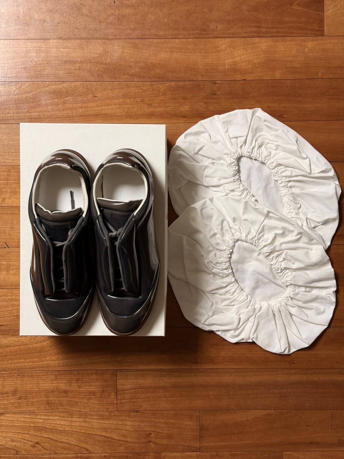 마르지엘라 퓨처 로우 PVC 상품이미지2