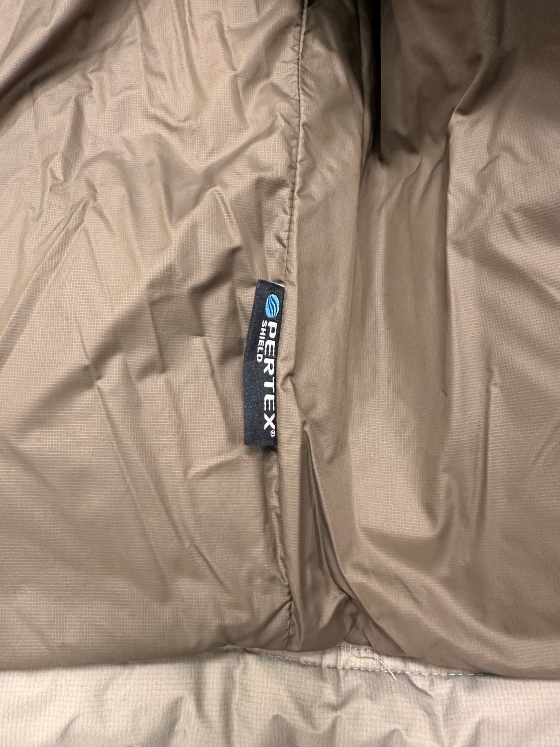 이스트로그 23FW 하이커 다운패딩 샌드베이지 L 상품이미지6