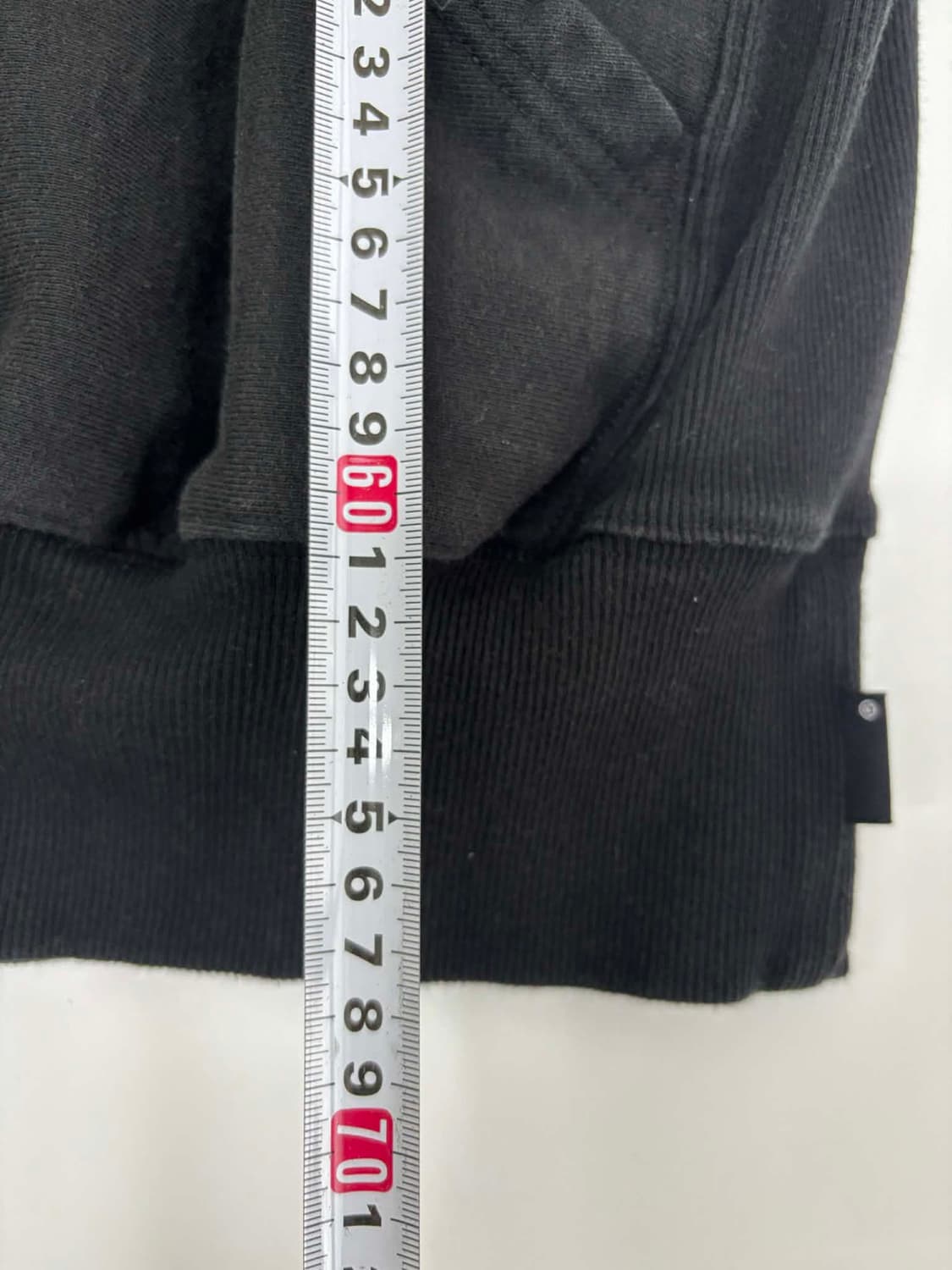 디스이즈네버뎃 T로고 아치 블랙 스웨트셔츠 맨투맨(S) 상품이미지7