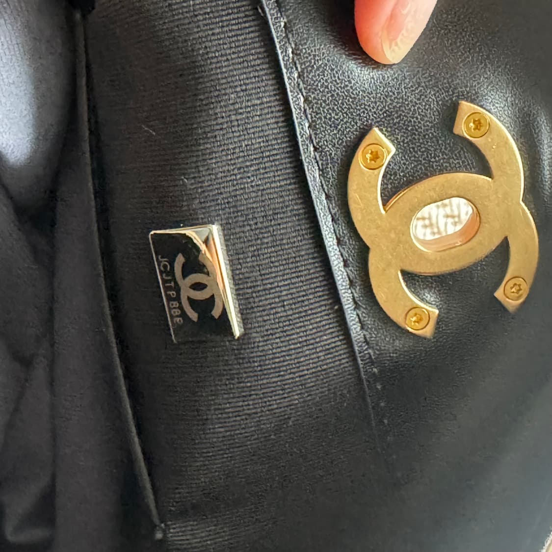 샤넬 공방백 풀박스 상품이미지4