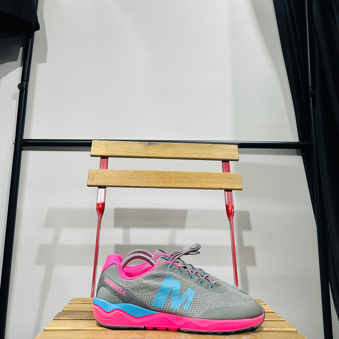 UK6) 250 머렐 트레킹화 남녀 공용 베르센트 로우 상품이미지1