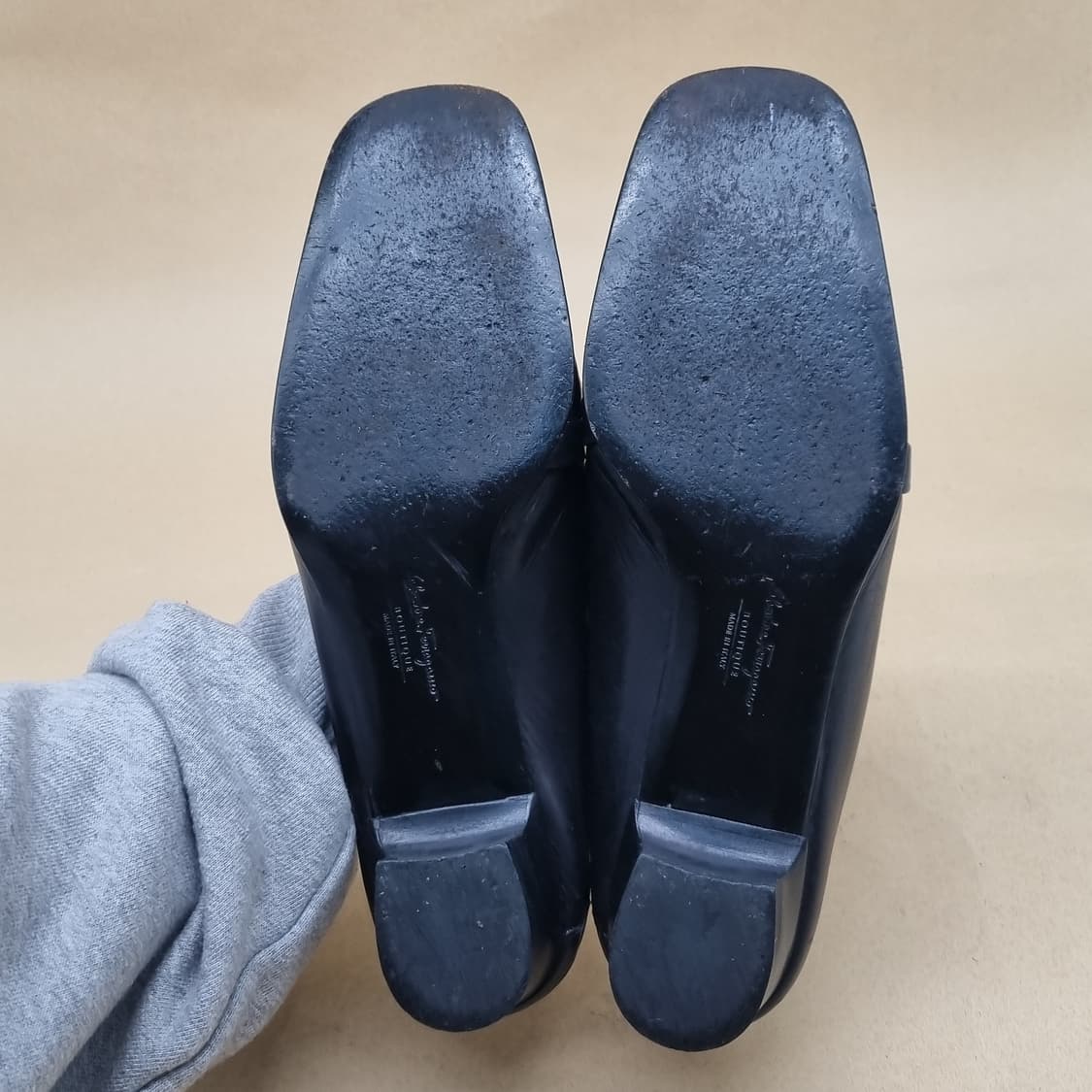 페라가모 간치니 여성뮬 235 상품이미지3