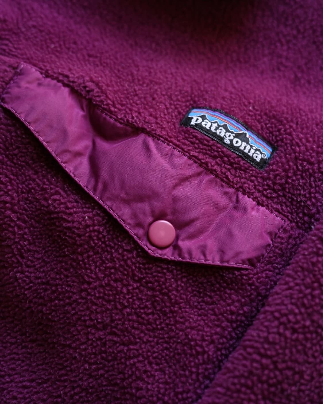 파타고니아 90s 신칠라 스냅티 플리스 (plum) 상품이미지4