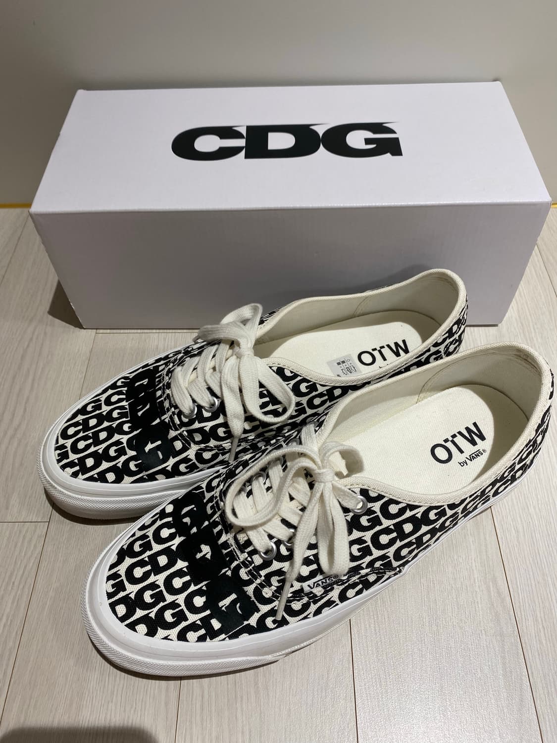 반스 x CDG OTW 어센틱 화이트 블랙 285mm  상품이미지1