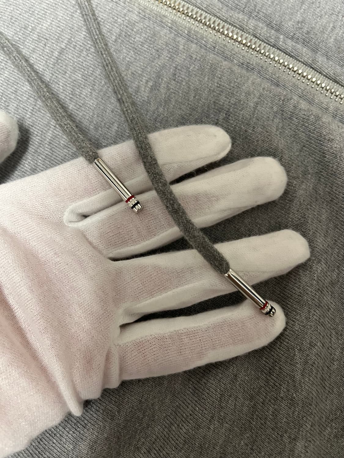 톰브라운 백삼선 후드집업 상품이미지5