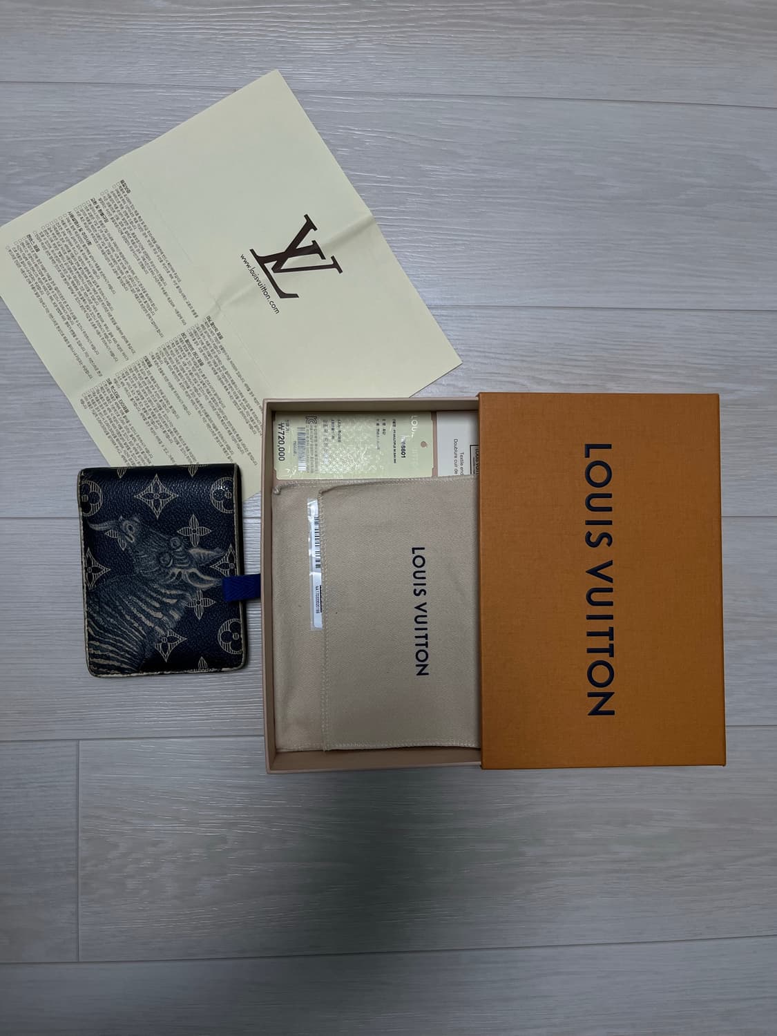 루이비통 채프먼 반지갑 상품이미지4